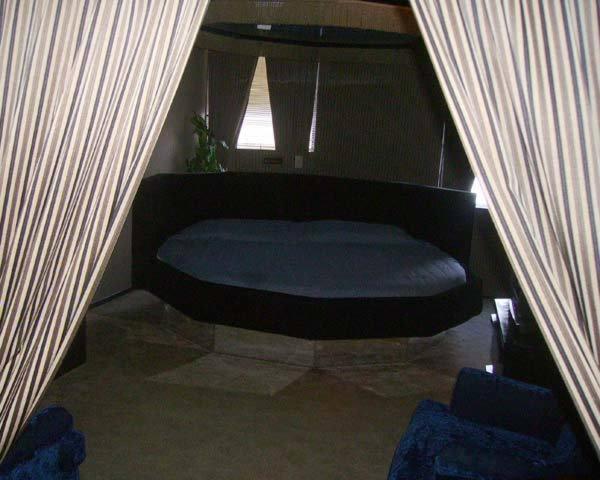 Red Carpet Inn Fanta Suites Hotel Greenwood Εξωτερικό φωτογραφία