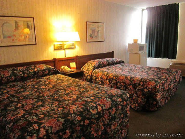Red Carpet Inn Fanta Suites Hotel Greenwood Εξωτερικό φωτογραφία