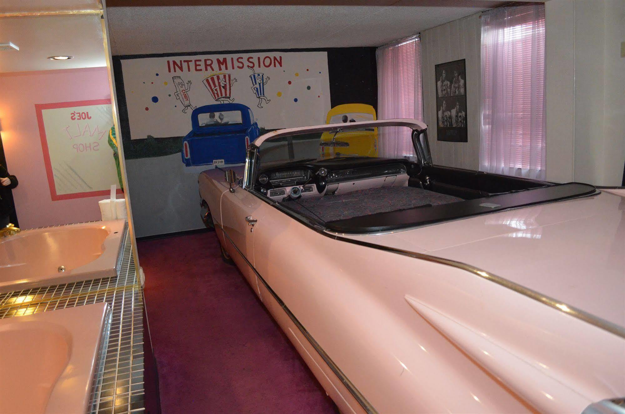 Red Carpet Inn Fanta Suites Hotel Greenwood Εξωτερικό φωτογραφία