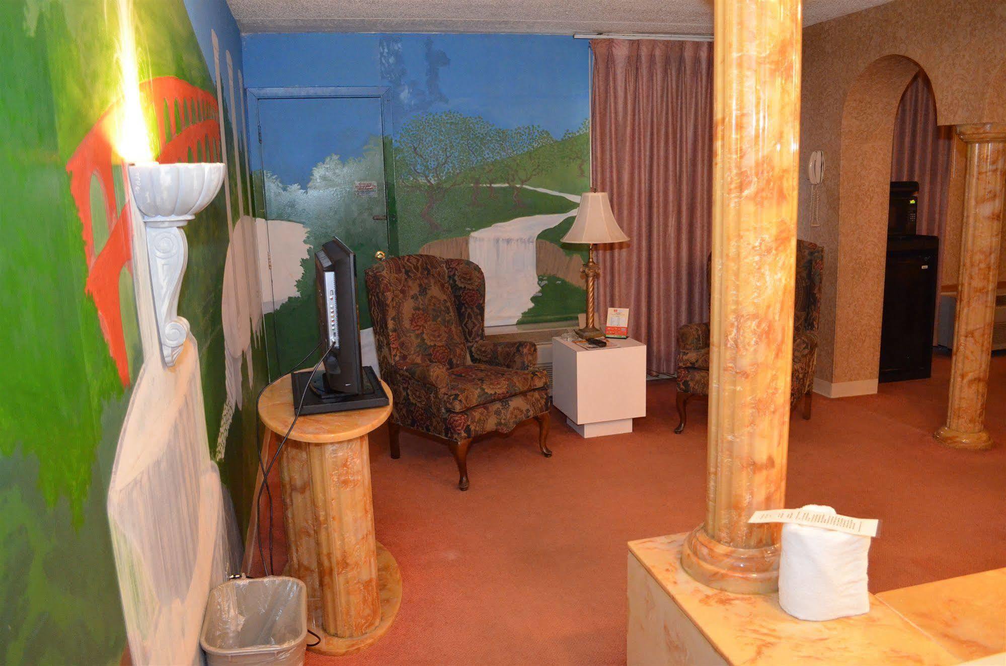 Red Carpet Inn Fanta Suites Hotel Greenwood Εξωτερικό φωτογραφία